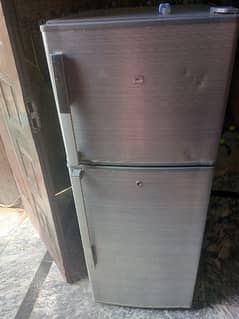 Dawlance fridge for sale