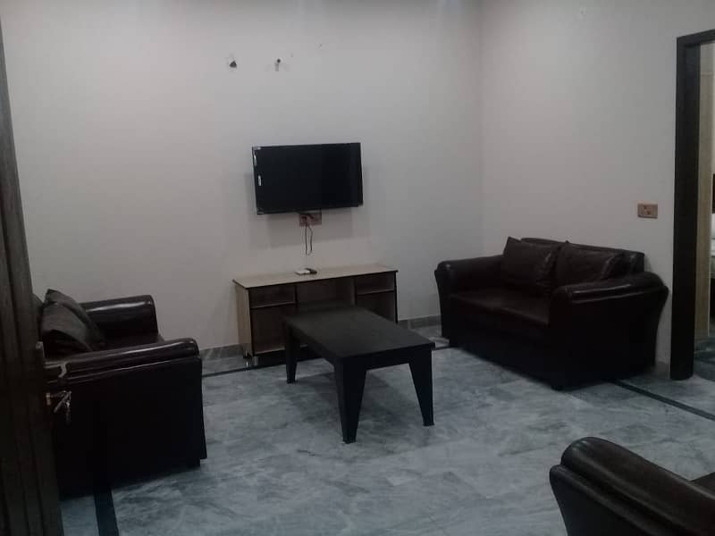 6 Marla brand new Jaisa fully furnished 2nd floor available for rent near canal road 3