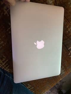 MacBook Air 13” (read add)