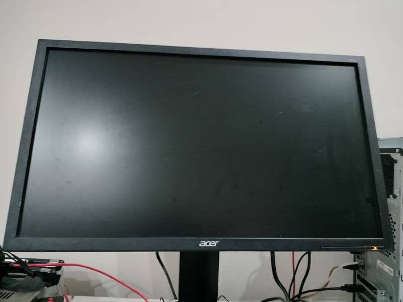 Acer Monitor 24 Inches Wide 2