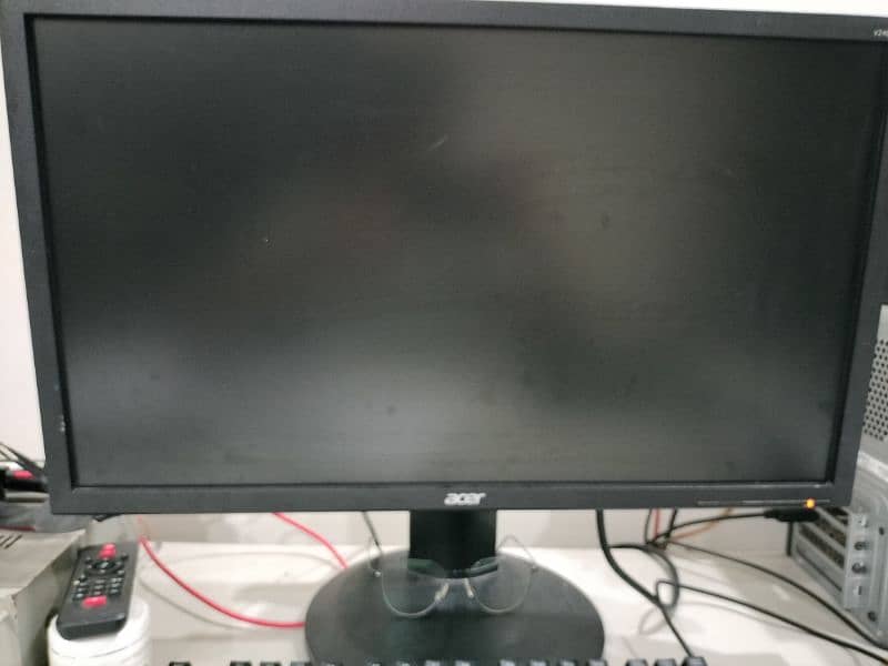 Acer Monitor 24 Inches Wide 0