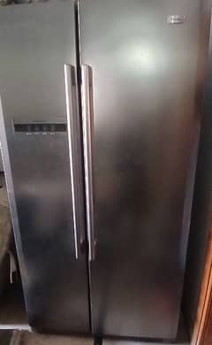 haier 2 door Refrigerator