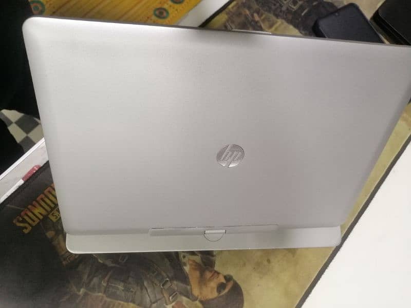 hp Elite book revolve 810 g2 i5/4gen 7