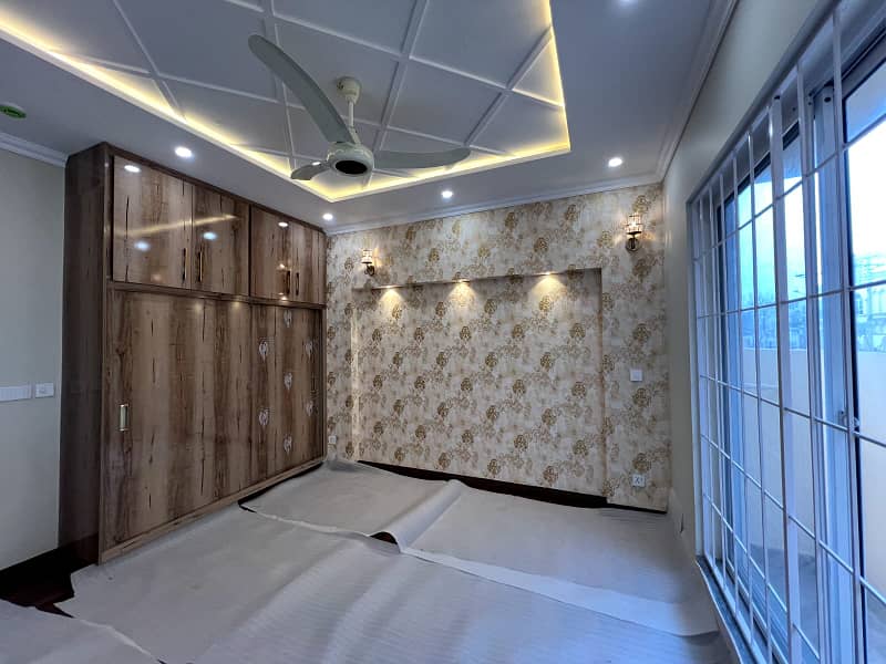 5 Marla Brand New Spanish House Available for Sale in DHA Rehbar phase 2 14