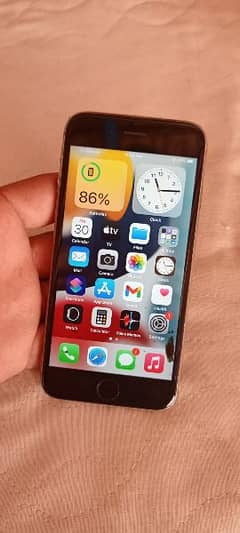 I phone 6s 32 GB Non PTA Battery Health 84 penal original ha