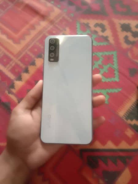 Vivo y20 8