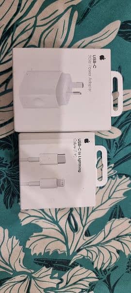 Apple Adapter and Charging Cable Orignal 0