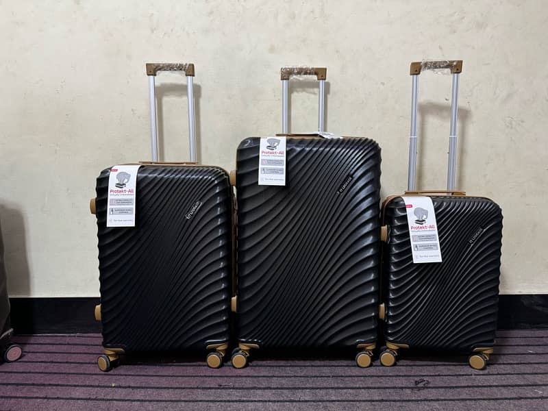 Luggage bags/ travel suitcases/ trolley bags/ travel trolley/ attachi 17