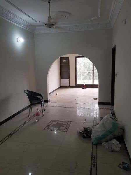 Brand New 3 bed drawing lounge portion for rent 2