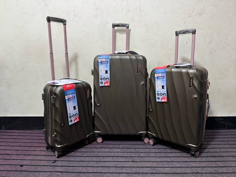 Luggage bags/ travel suitcases/ trolley bags/ travel trolley/ attachi 19