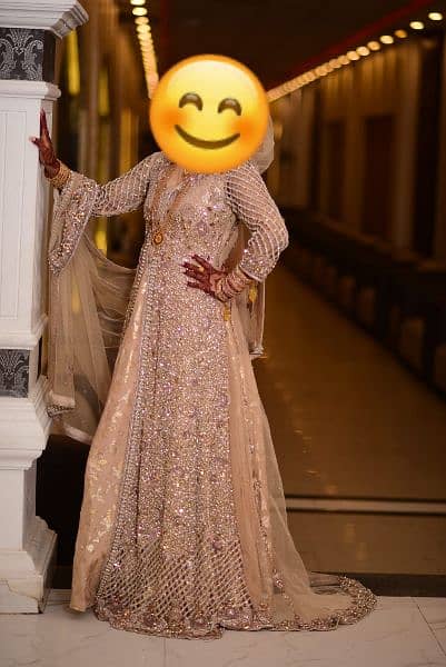 Mohsin sons bridal walima tail maxi only 1 time use with chulch 1