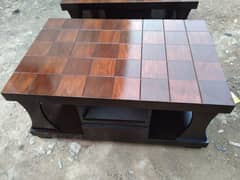 Elegant Design Center Table & Coffee Table