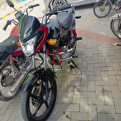 urgent sale Honda cbf 125 special edition 0