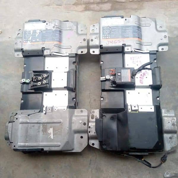 Hybrid Battery Replacement - Toyota Aqua Axio Filder Available 8