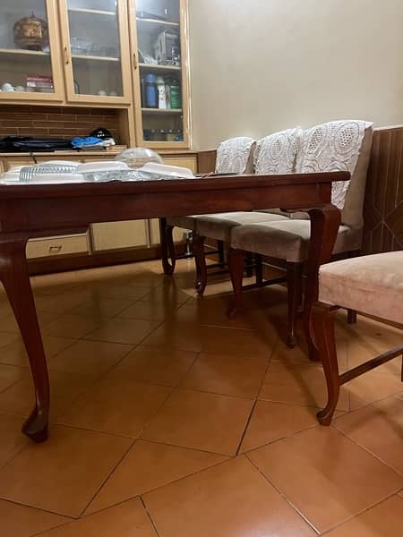 Dining Table with 8 chairs for SALE 7