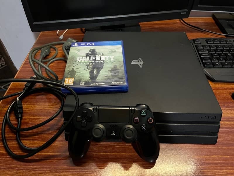 PS4 Pro 1 TB 4k 0