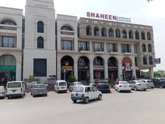 I-8. Markaz commcial 11000 square sapce available for rent 300 par square feet available for rent 0