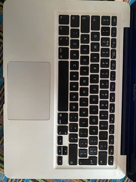 Apple MacBook core i5 2nd gen 2 laptops 13