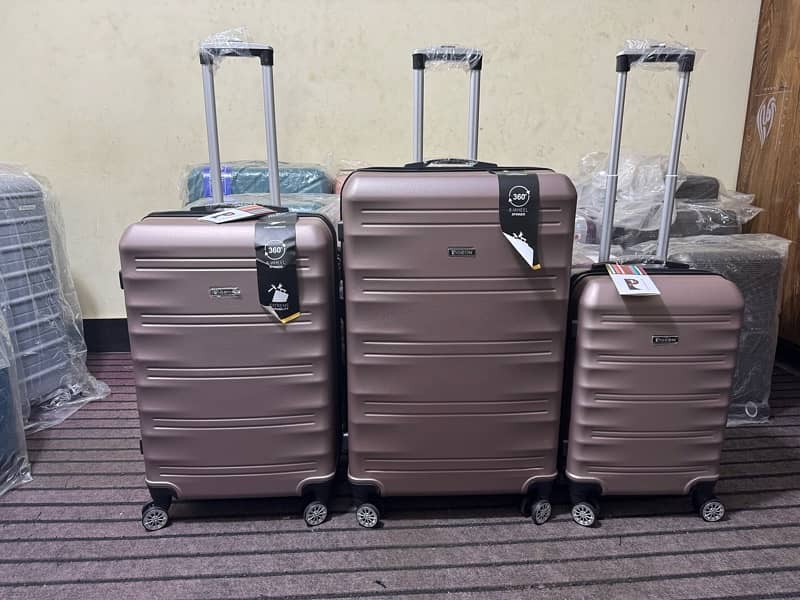 Luggage bags/ travel suitcases/ trolley bags/ travel trolley/ attachi 19