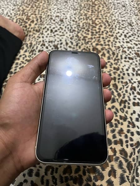 iPhone 11 (Jv) 128gb 2