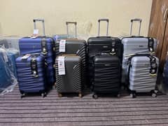 Luggage bags/ travel suitcases/ trolley bags/ travel trolley/ attachi