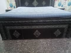 bed in Best condition and made by Tali wood