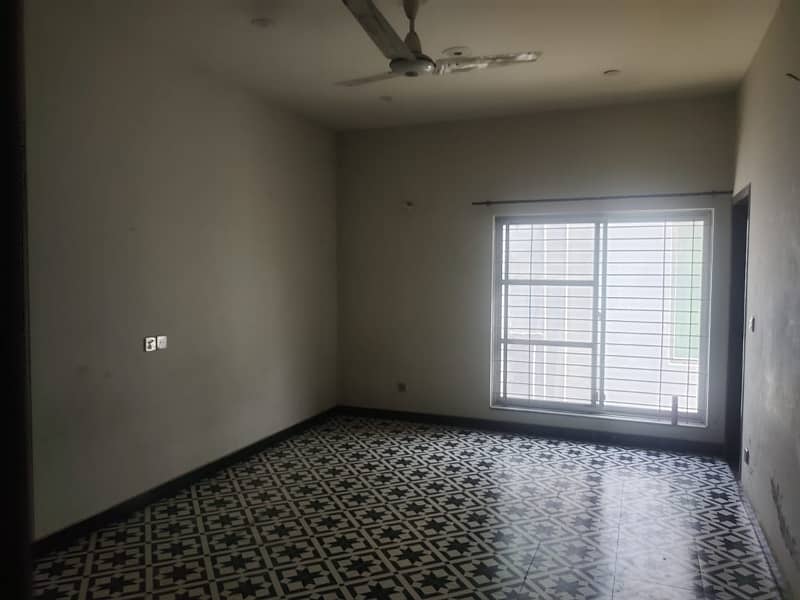 8 Marla Upper Portion Available For Rent In Umer Block, Bahria Town Lahore 4