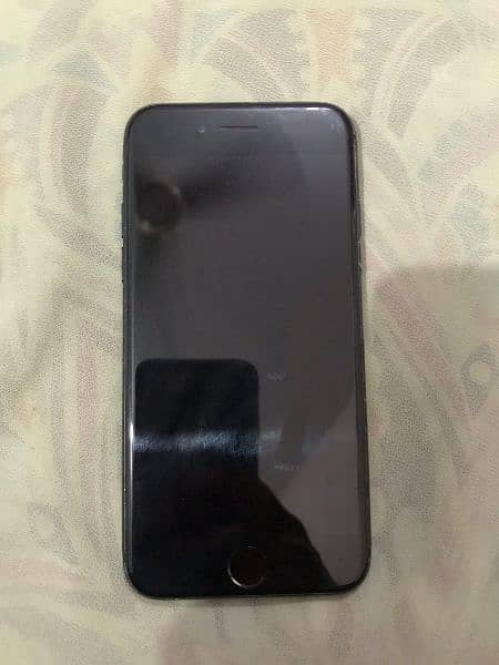 I phone 7 for sale. . 0