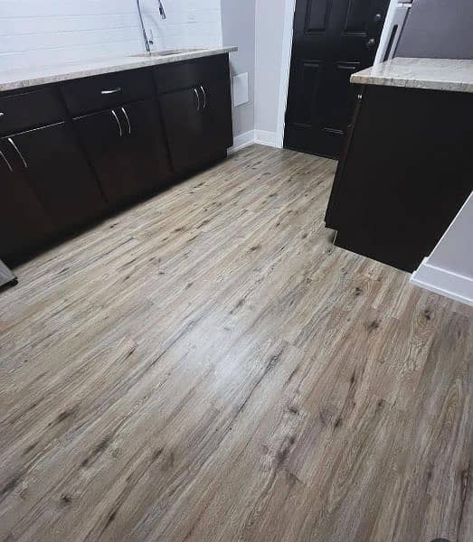 Vinyl & Wooden Floor Tiles. 4