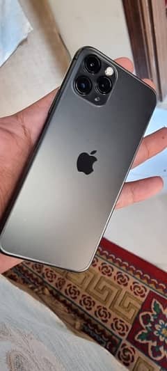 Iphone 11 Pro PTA Approved with box