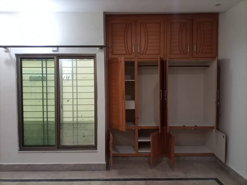 15 Marla House Available For Rent In Al Noor Garden 10