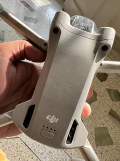 DJI