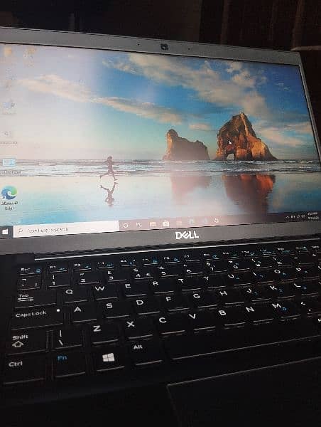 Dell latitude 7390, Dell Laptop 2