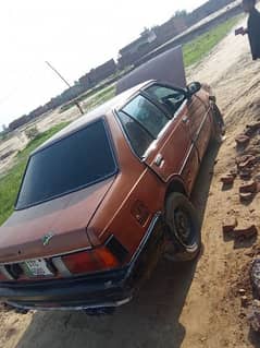 Nissan Sunny 1985