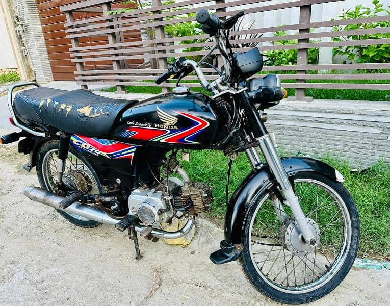 Honda CD 70 model 2018 3