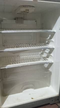 Fridge for sale 0