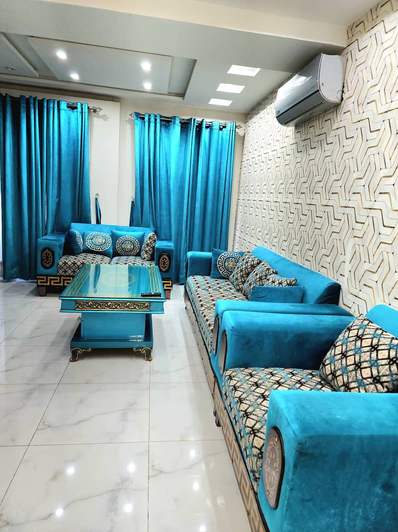 Luxury Furnished Flat Available on Daily Basis Rent 7