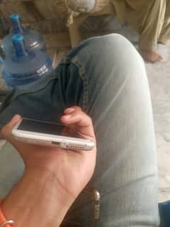 vivo y66 10 by 10  condition 4gb ram 64 gb memry 0