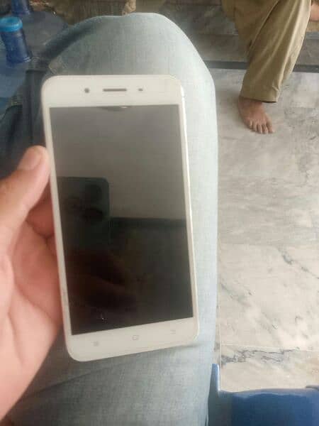 vivo y66 10 by 10  condition 4gb ram 64 gb memry 6