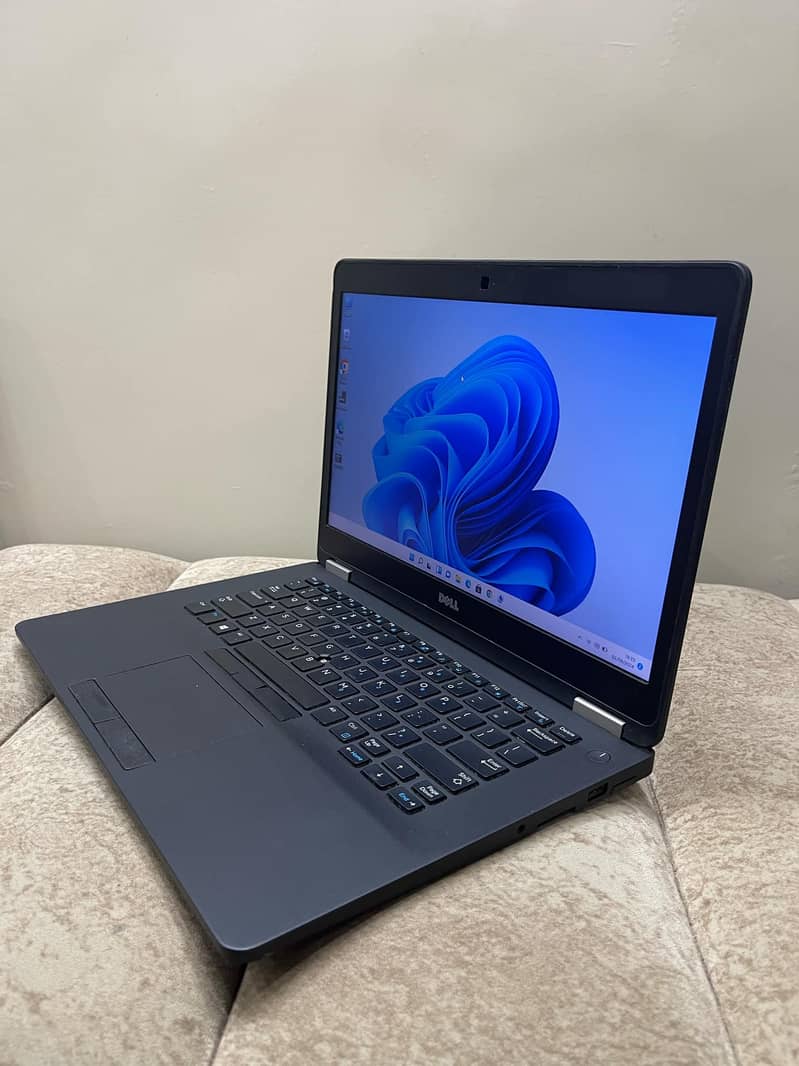 Dell Latitude E7470 Core i5 6th Generation Awesome Slim laptop 2