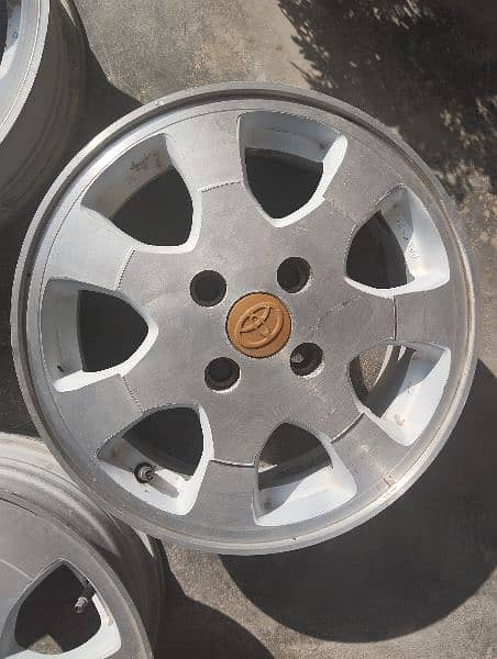 Japanese Toyota Rim new condition 3