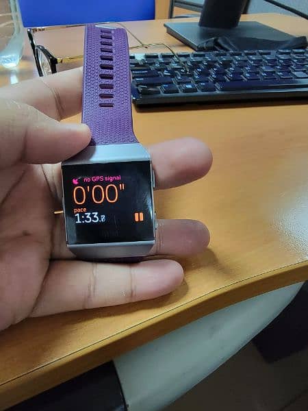 Fitbit Ionic Smartwatch 3