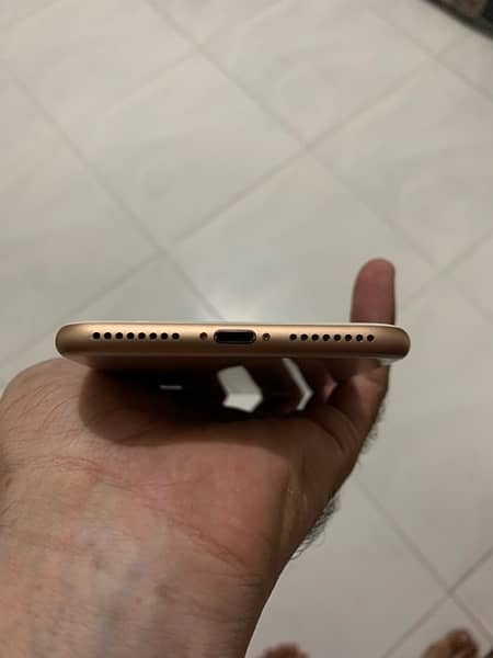 Apple iPhone 8 Plus 64gb jv gold 3