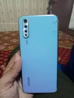 vivo S1