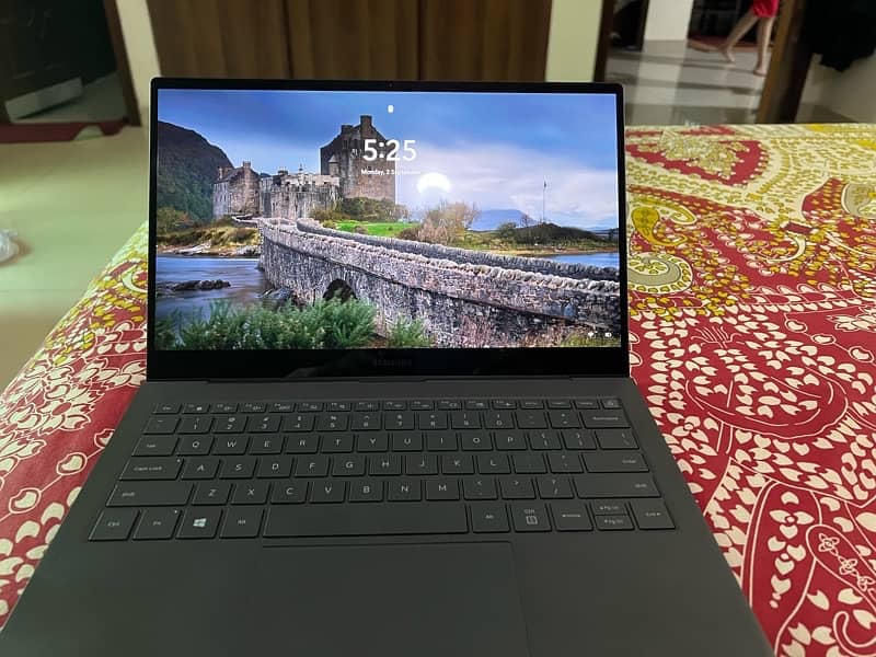 Samsung Galaxy Book S 5