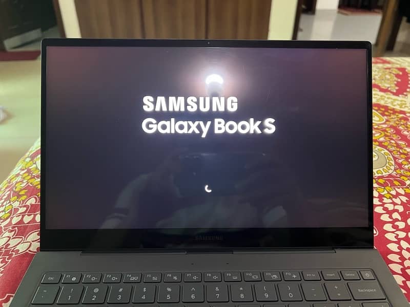 Samsung Galaxy Book S 7