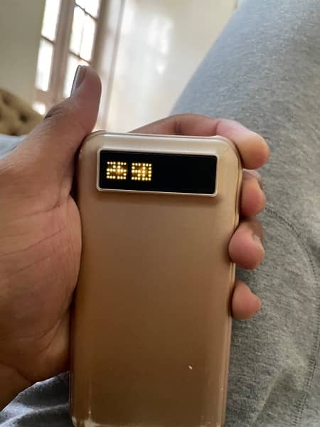 JS powerbank 10000mAH 1