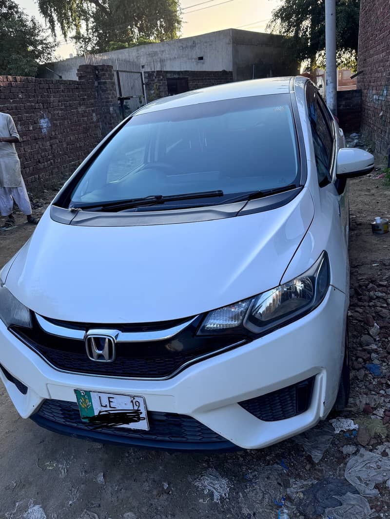 Honda Fit 2015 F package 2