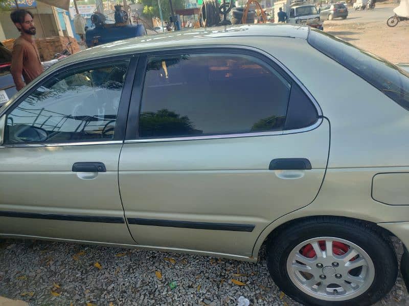 Suzuki Baleno 2000 4