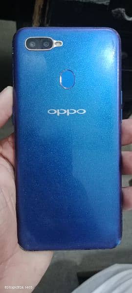 Oppo A5s . 2-32 3